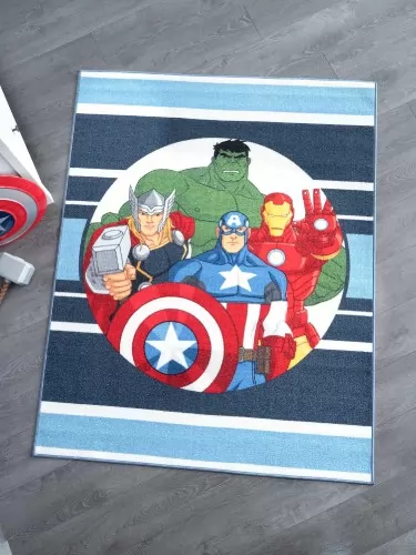 Marvel: Avengers/Bosszúállók nyomott mintás 100% poliamid szőnyeg 130x170 cm méretben